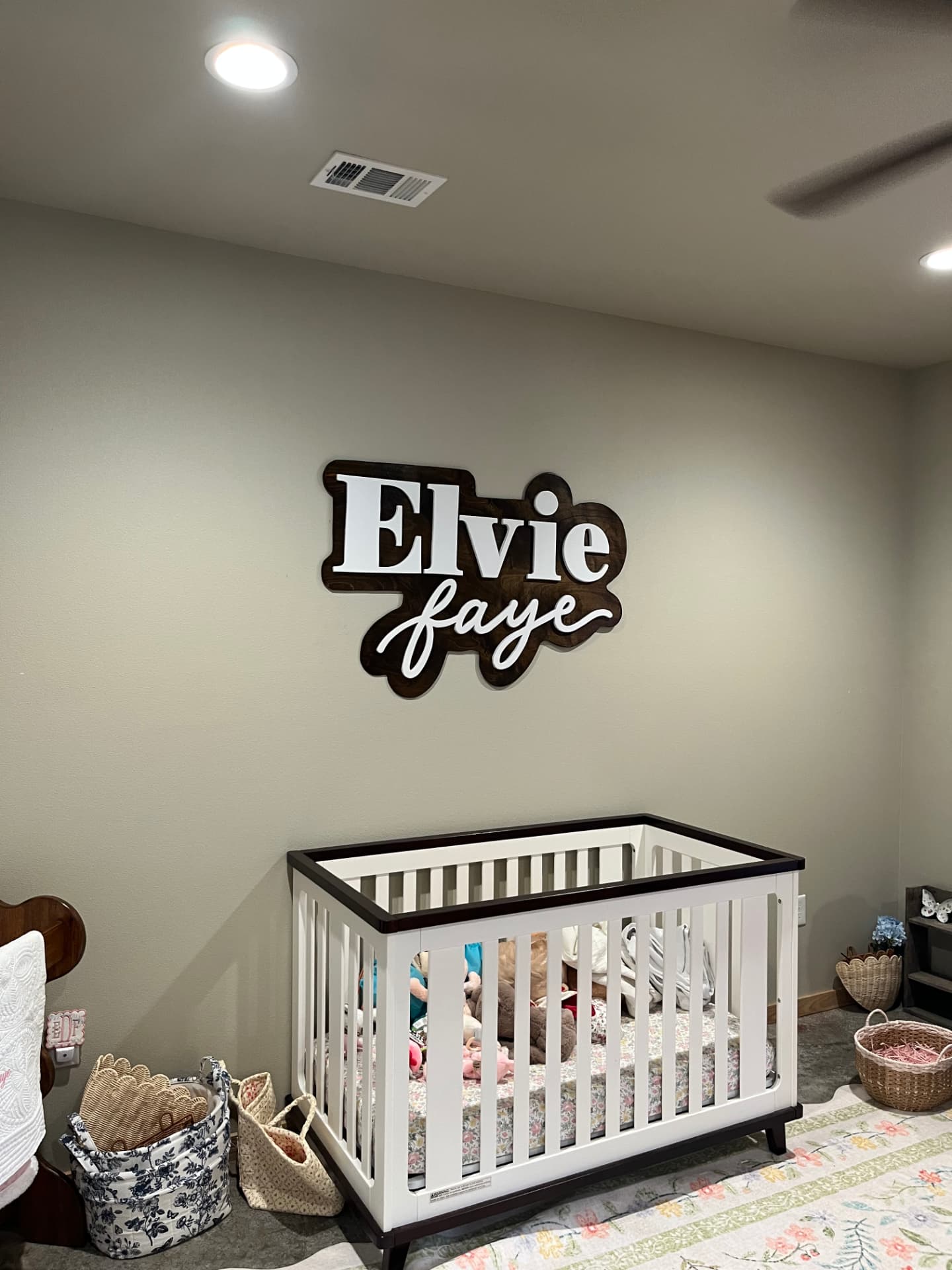 Family & Name Signs, examples of custom handmade wooden signs